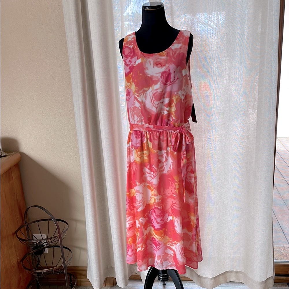 Floral Pink Sleeveless Dress